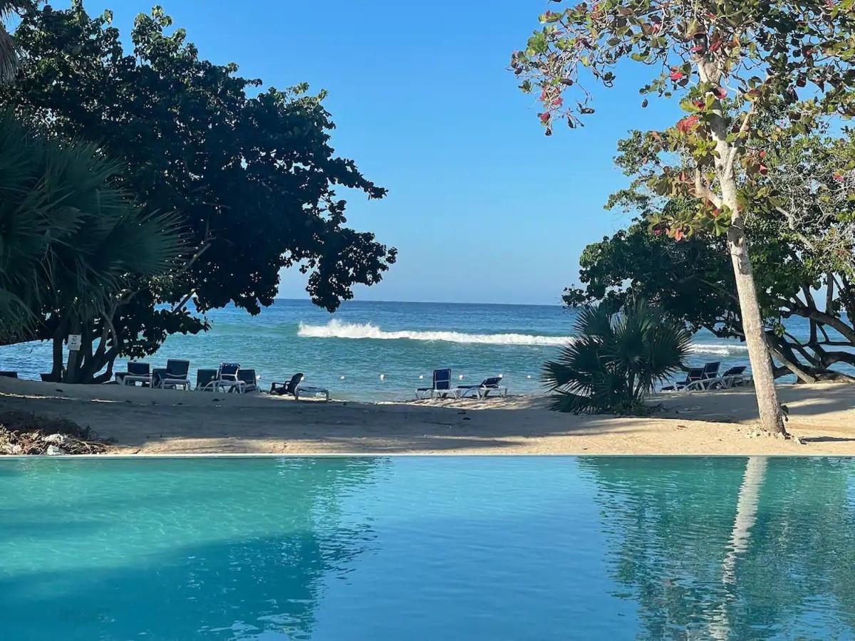Вилла Irie Vibes Ocean View Негрил Экстерьер фото