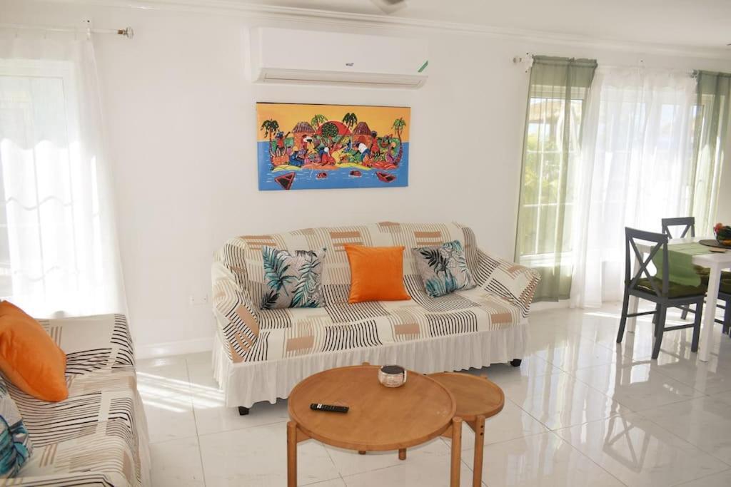 Вилла Irie Vibes Ocean View Негрил Экстерьер фото