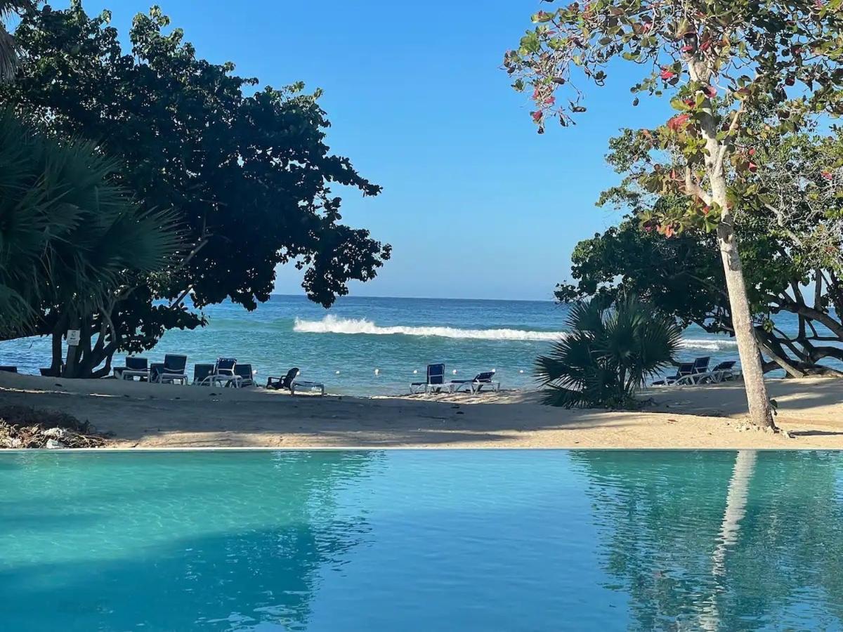 Вилла Irie Vibes Ocean View Негрил Экстерьер фото